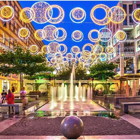 Апартаменти На Центральному Кельнському Бульварі Dnipro Exterior photo